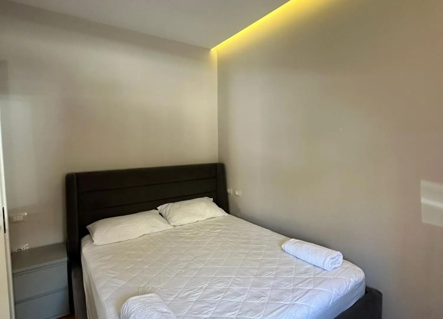 Apartment Lovely Guesthouse Tirana Albania